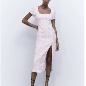 Zara Textured Plaid Midi Dress with Side Slit in Pink / White
